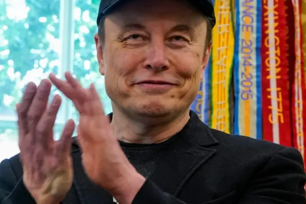 Business Experts and Shareholders Weigh in on Elon Musk's Pay Package
