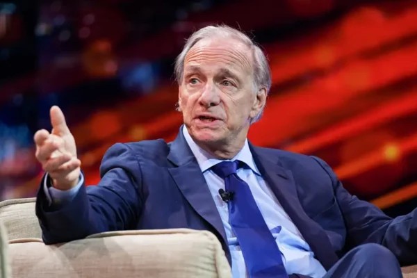 Ray Dalio Says the Fed Will Spark One More Rally Before the Bubble Pops