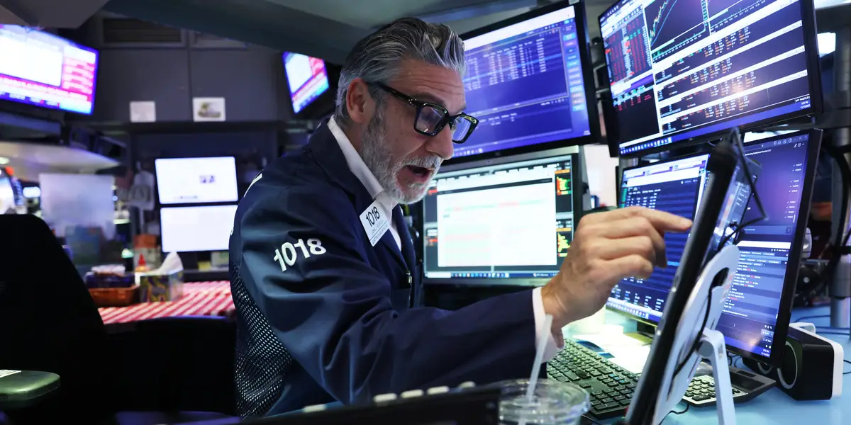 Stock Market Today: Tech Stocks Getting Crushed As December Rate Cut Odds Plunge
