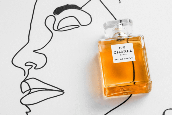 7 perfumes women over 50 wear that make them unforgettable in any room