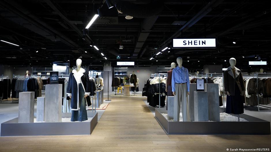 China's fast-fashion giant Shein opens first story in Paris – DW – 11/06/2025