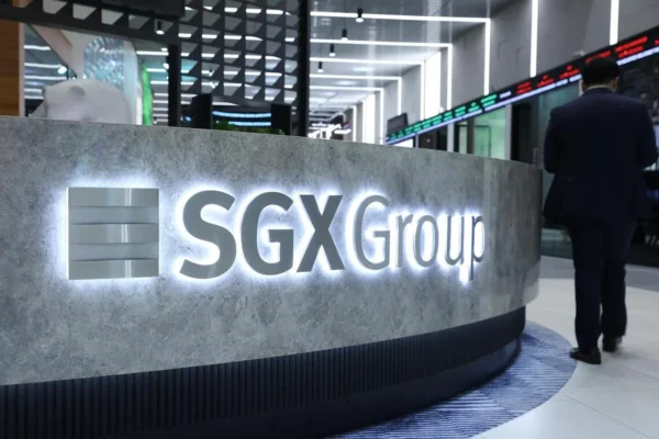 The minimum trading sizes of the Laopu Gold SDR on SGX is S$270, while Baidu is S$150 and Trip.com is S$170