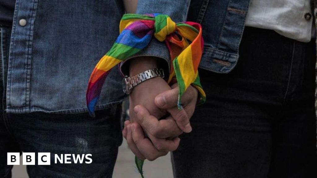 Two popular gay dating platforms removed from app stores in China