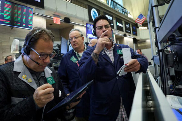 Wall Street rebounds as solid data, strong earnings offset valuation concerns