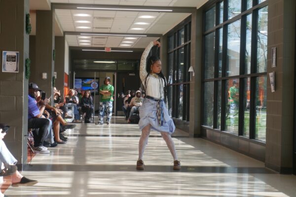 Shepard students express creativity through Art, Design and Fashion Club