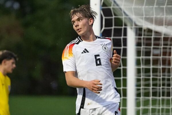 Man Utd, Arsenal and Liverpool all tracking record-breaking German wonderkid | Football