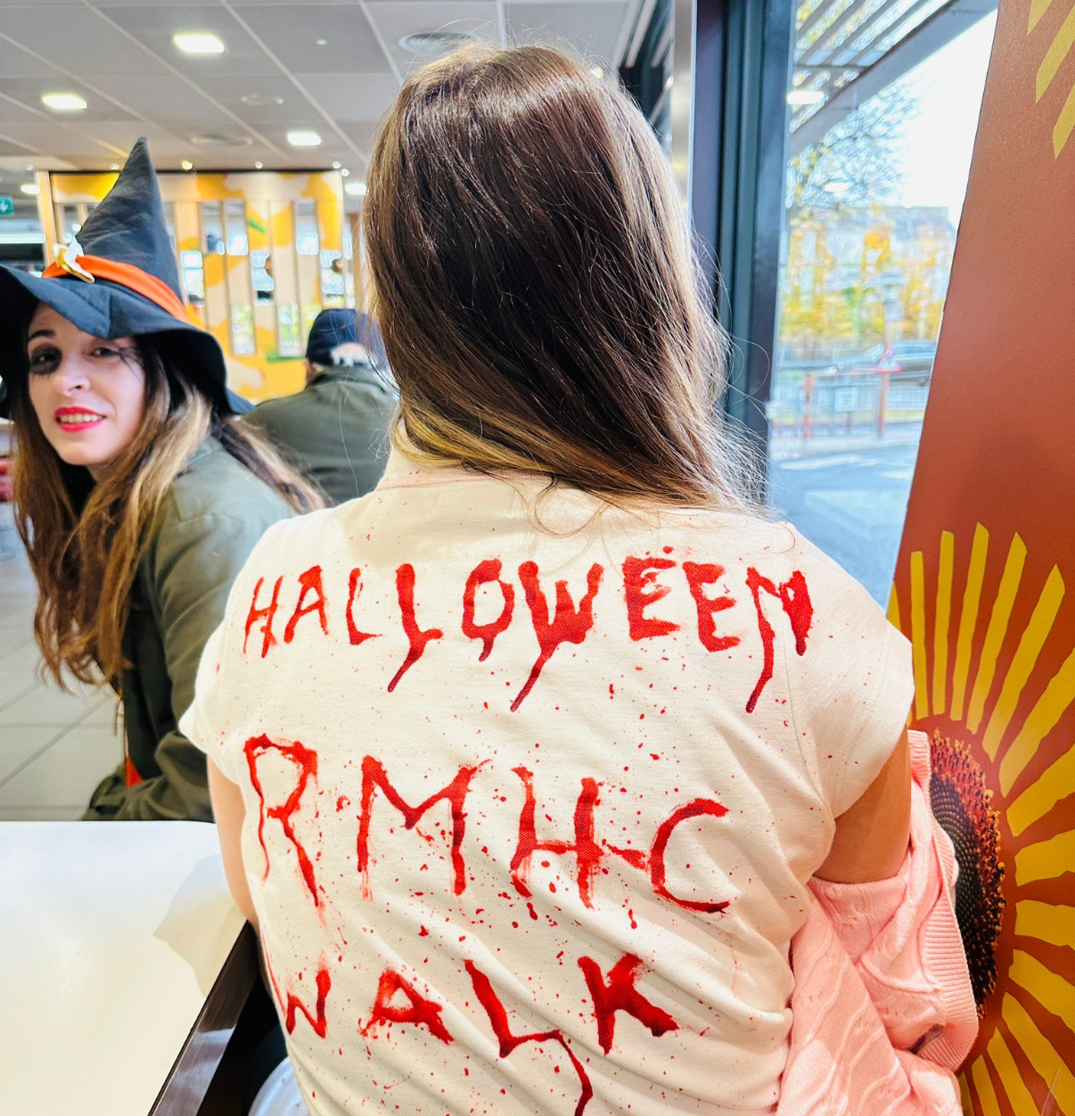 LOCAL MCDONALD’S CREW MEMBERS COMPLETE 11 MILE SPONSORED WALK RAISING OVER £700 FOR RONALD McDONALD HOUSE CHARITIES UK