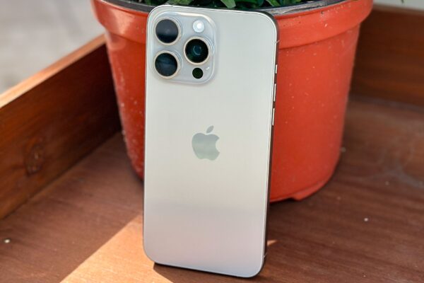 I finally downloaded iOS 26 on my older iPhone — here's what I found out