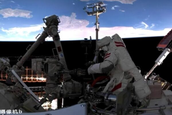 China continues assessment of Shenzhou-20 crew return after suspected debris strike