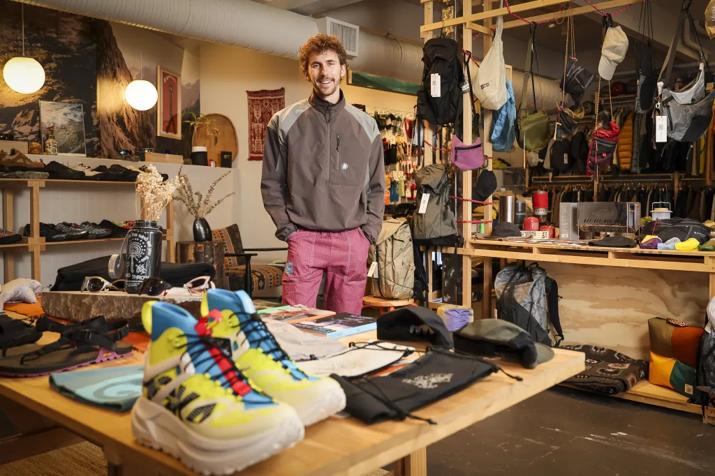 Outdoor clothing brands, stores show Seattle’s impact on global fashion – Baltimore Sun
