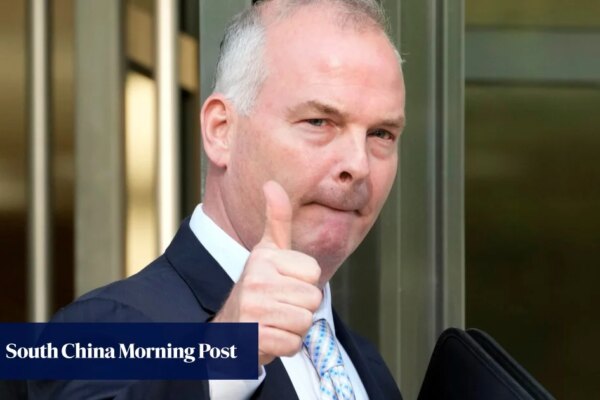 Trump pardons ex-NYPD officer convicted of helping Beijing stalk Chinese expat