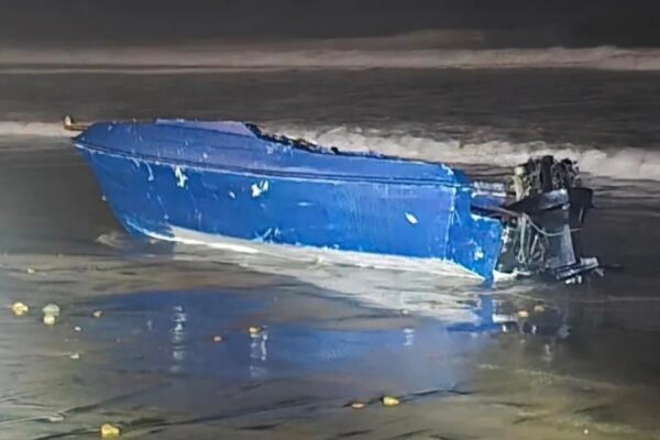Man charged after migrant boat capsizes near San Diego, killing 4 passengers