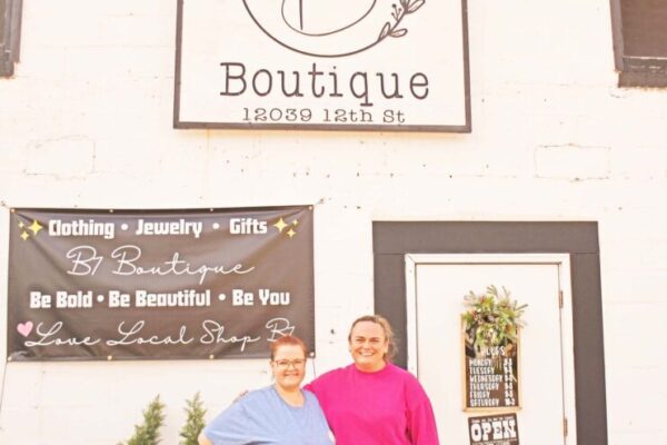 Eagleville boutique goes from photography to fashion as B7 celebrates two-year anniversary – Bethany Republican-Clipper