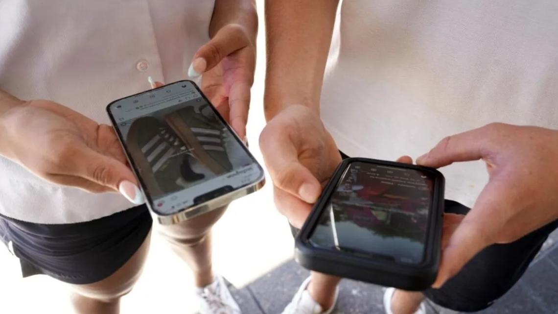 'Transformational' cell phone ban delights RSU 9 staff