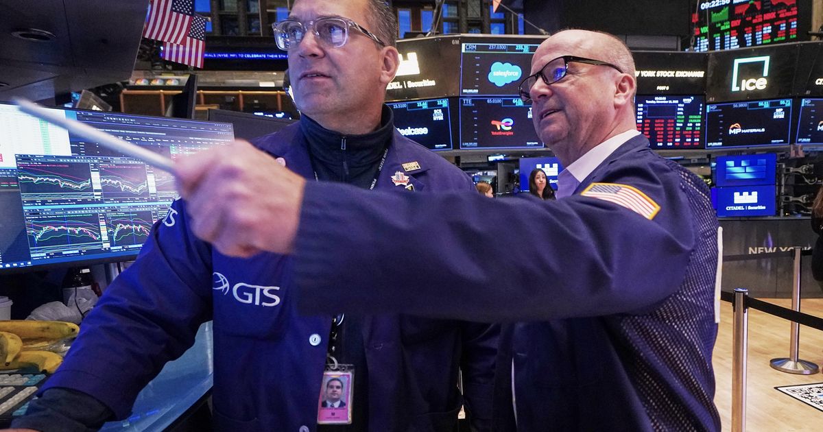 Wall Street drops again as Nvidia, bitcoin and other stars keep swinging :: WRAL.com