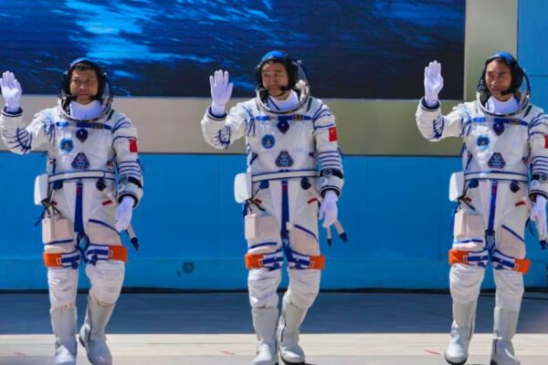 Latest news: China brings stranded space travelers back from space