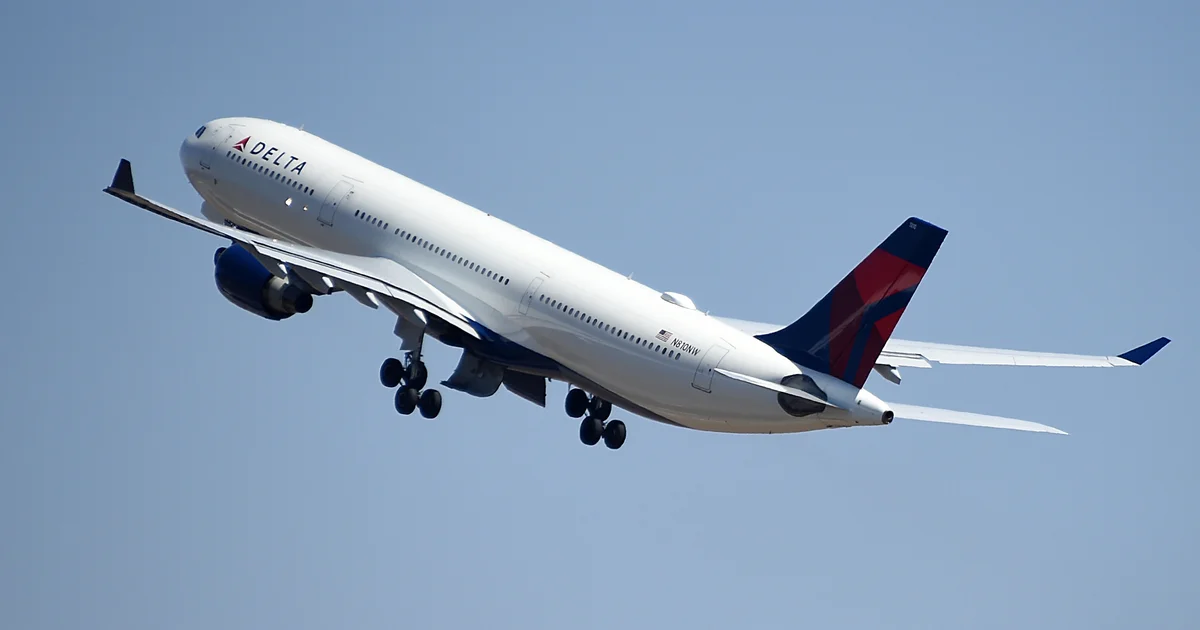 Brace for more air travel delays as government shutdown drags into second month, experts say