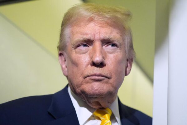 Indiana senators invited to White House as Trump ramps up redistricting push