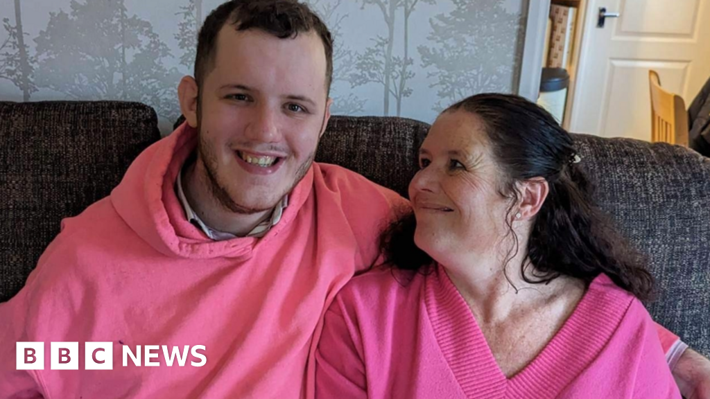 Man rowed with carer before fatal Tenerife balcony fall