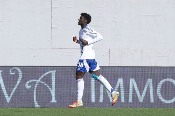 Diao of Como Calcio celebrates after scoring a goal during the Serie A match between Fiorentina and Como at Stadio Artemio Franchi on February 16, 2025 in Florence, Italy. (Photo by Gabriele Maltinti/Getty Images)
