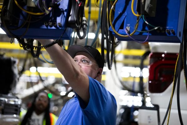 Mike Rowe, Ford CEO warn of manufacturing crisis amid China threat