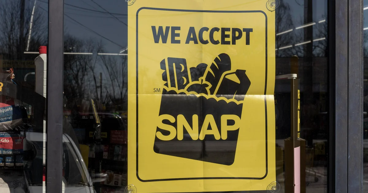 SNAP recipients say they're ready to scrimp amid food-stamp fight