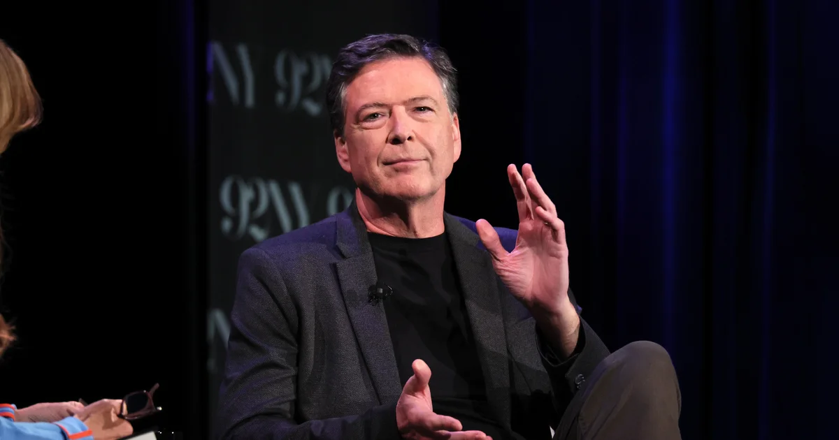 Judge orders grand jury material to be given to Comey, citing "disturbing pattern" of DOJ missteps