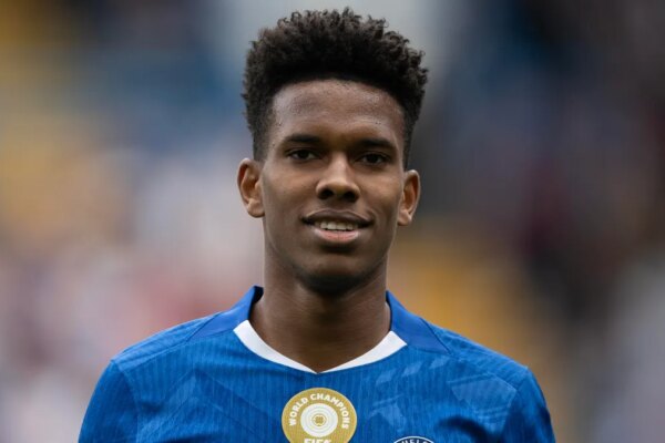 Premier League Soccer: Stream Tottenham vs. Chelsea Live From Anywhere