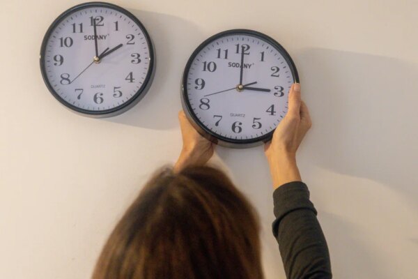 Daylight saving ends this weekend. Here's what to know about the 2025 fall time change.