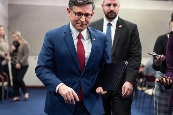 House returns from nearly 2-month absence as government shutdown nears end
