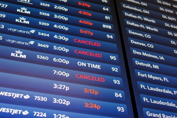 Why flight disruptions are likely to persist after the government shutdown ends