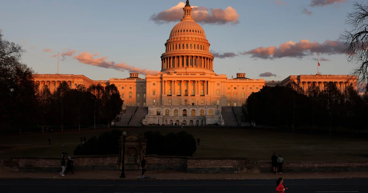 GOP, Trump seen as getting more from shutdown deal; Democrats say party compromised too much, CBS poll finds