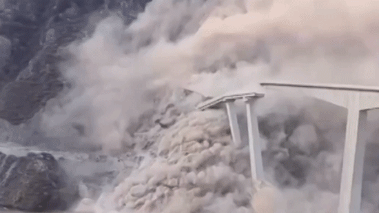 New Chinese bridge collapses in Sichuan Province near highway construction