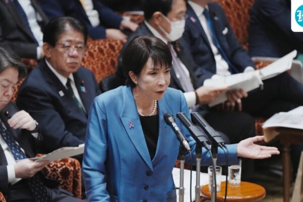 China Tells Citizens to Avoid Japan as Taiwan Spat Deepens