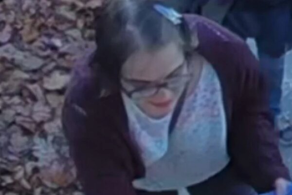 Wisconsin woman who stabbed classmate to please Slender Man cut off monitoring bracelet, left group home