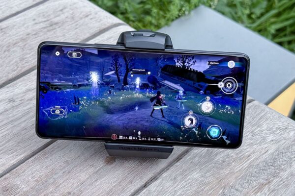 Dear Tom’s Guide readers: What do you want in a gaming phone?