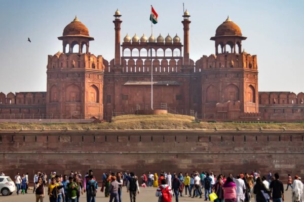 US & UK Advise Citizens To Avoid Certain Regions