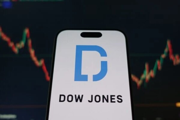Dow Jones Today: DJIA Slips on Cloudy December Rate Cut Outlook as U.S. Secures Six New Trade Deals