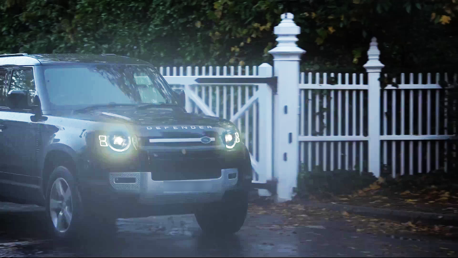 A black Land Rover defender seen leaving Bishops Gate near Royal Lodge in Windsor just before 8am. Pic: PA