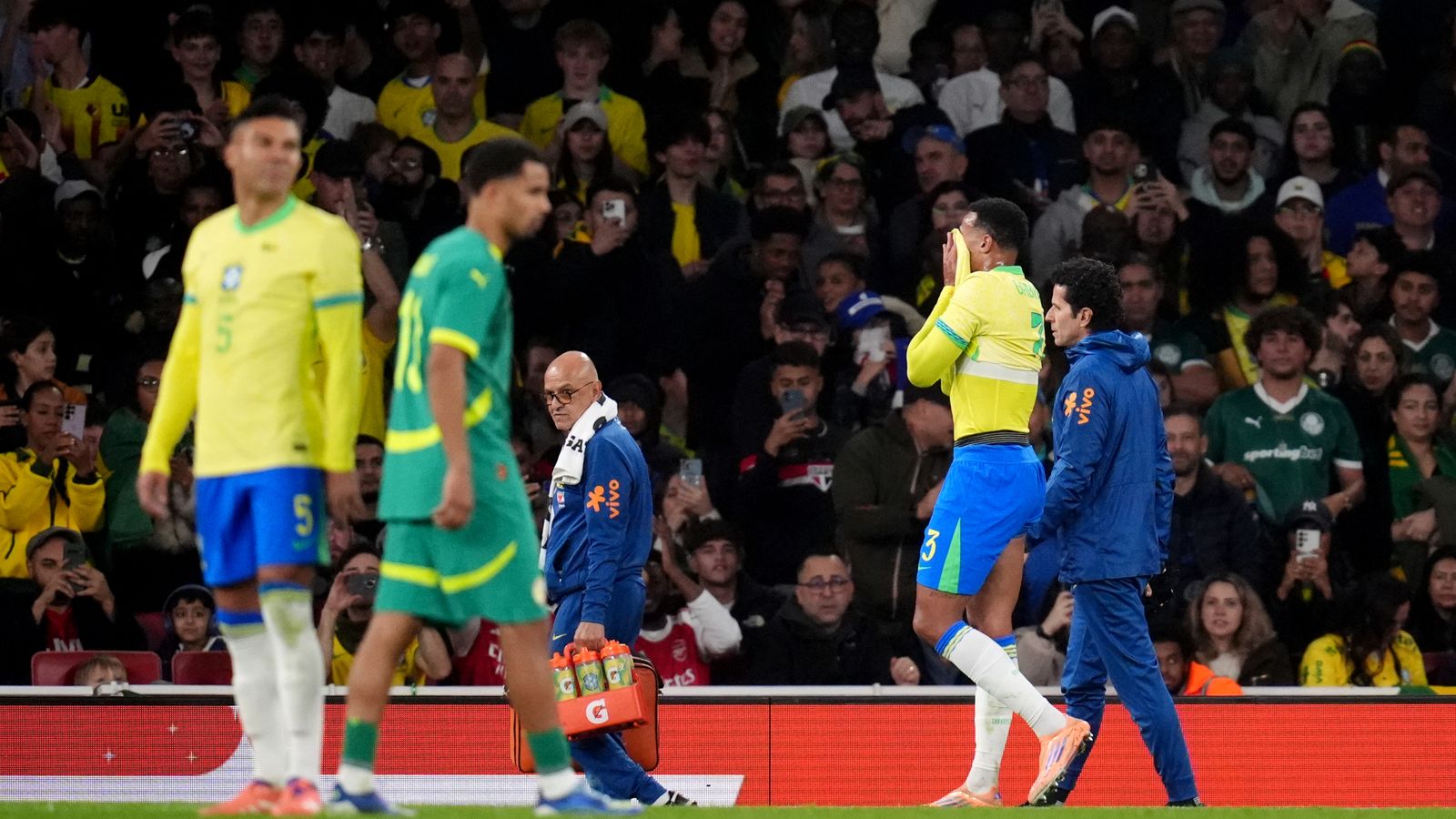 Brazil 2-0 Senegal: Premier League stars shine but concern for Arsenal as Gabriel limps off in victory | Football News