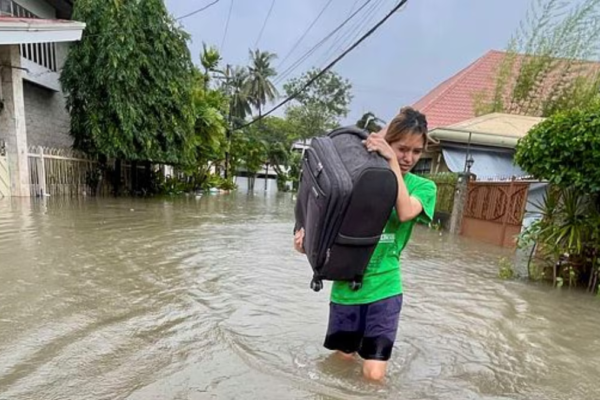 Typhoon Kalmaegi: Tens of thousands of residents were evacuated across the Visayas region, including parts of southern Luzon and northern Mindanao, and one person had died, the national disaster agency reported.