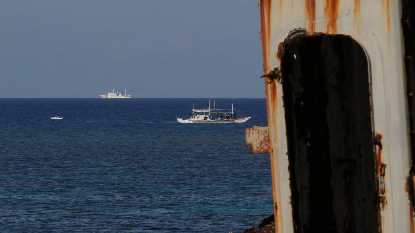 Chinese ships jam communications during Philippine supply mission