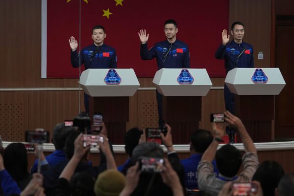 China's stranded astronauts to return from space station