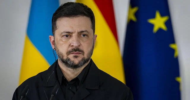 11/23: CBS Weekend News - CBS News