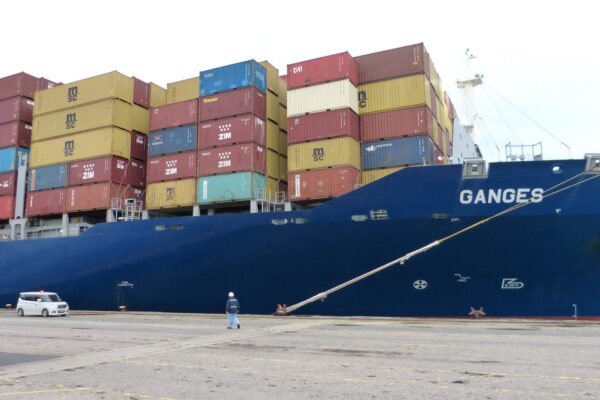 Support for Hong Kong as Regional Transit Hub