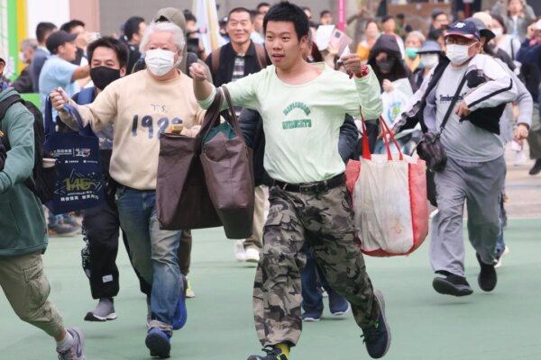Hong Kong expo vendors expect 20% sales boost amid bigger crowds, good weather
