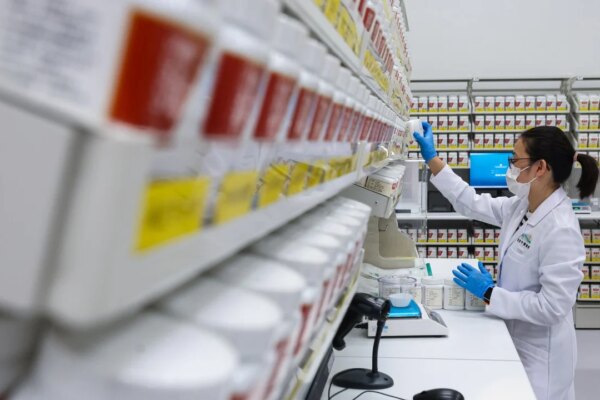 Hong Kong to integrate Chinese and Western medicine in pain management, recovery