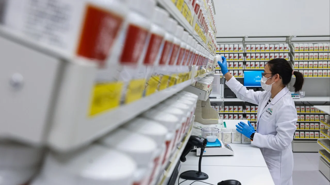 Hong Kong to integrate Chinese and Western medicine in pain management, recovery