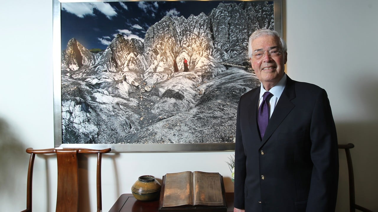 Robert Ho, Hong Kong journalist, philanthropist and devout Buddhist, dies at 93