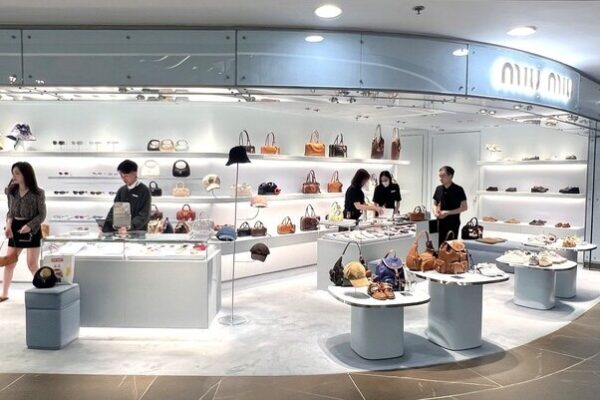 Fashion & fashion accessories and luxury café tenders launched in Hong Kong : Moodie Davitt Report
